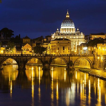 ローマSaint Peter Luxury Top Floorアパートメント エクステリア 写真